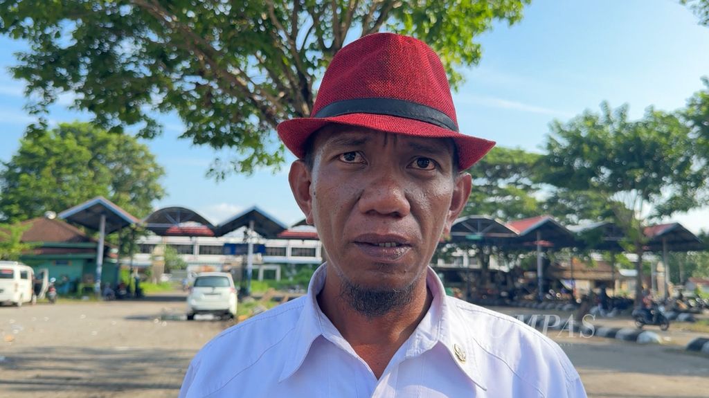 Head of the Intercity Public Transport Division in Organda NTB Province Andi Jalaludin