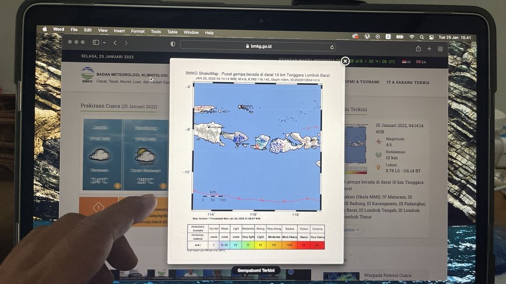 Situs Badan Meteorologi, Klimatologi, dan Geofisika (BMKG) menampilkan data gempa bumi yang mengguncang Lombok pada Selasa (25/1/2022) pagi. Gempa tersebut tidak menimbulkan kerusakan atau korban.