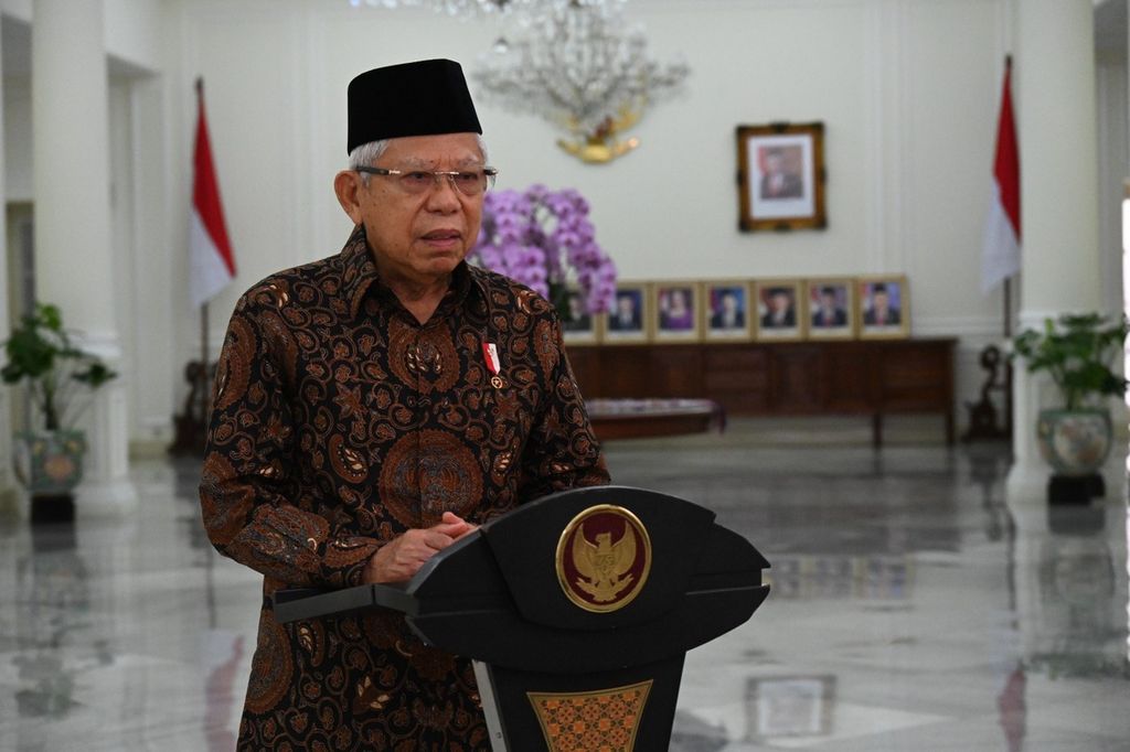 Wakil Presiden Ma'ruf Amin pada Rapat Koordinasi Nasional Kepegawaian, di Bandung, Selasa (30/5/2023).