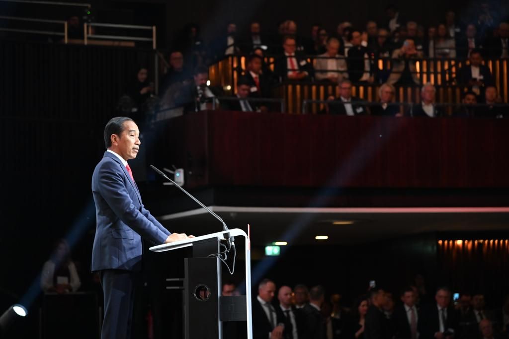 Presiden Joko Widodo menekankan Indonesia terbuka untuk investasi dalam upacara pembukaan Hannover Messe 2023 di Hannover Congres Centrum, Hannover, Jerman, Minggu (16/4/2023).