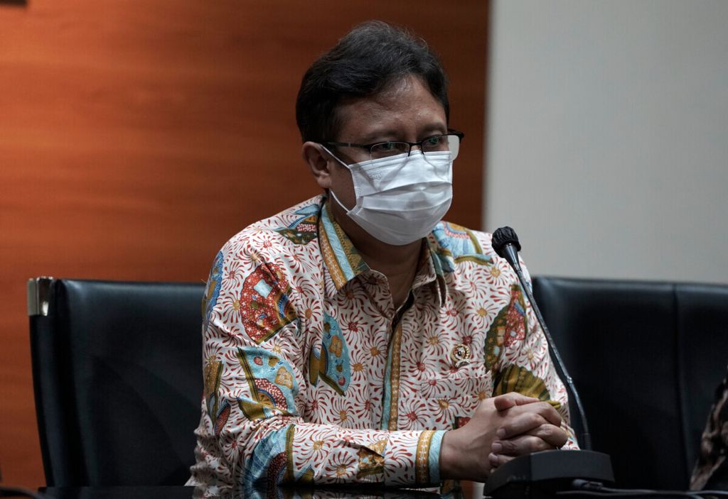 Menteri Kesehatan Budi Gunadi Sadikin dalam keterangan pers di Gedung KPK, Jakarta, Jumat (8/1/2021).