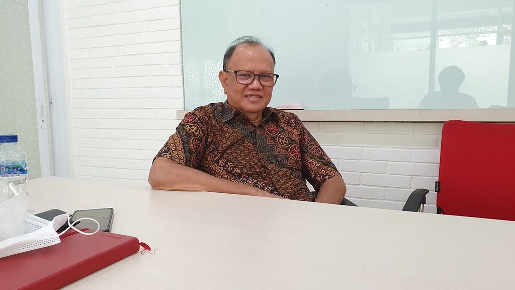 Ketua Berkhat Santo Yusuf (BKSY) Kaduhu Sasrayuda saat ditemui di Sekretariat BKSY, Pejompongan, Jakarta Pusat, Jumat (9/6/2023). 