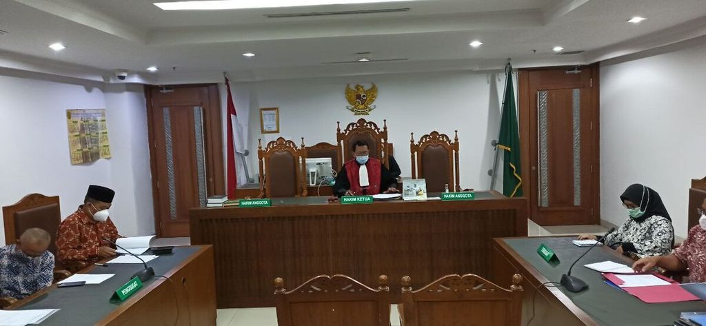 Sidang praperadilan terkait dugaan penghentian penyidikan mafia minyak goreng oleh penyidik pegawai negeri sipil Kementerian Perdagangan di Pengadilan Negeri Jakarta Pusat, Selasa (19/4/2022). 