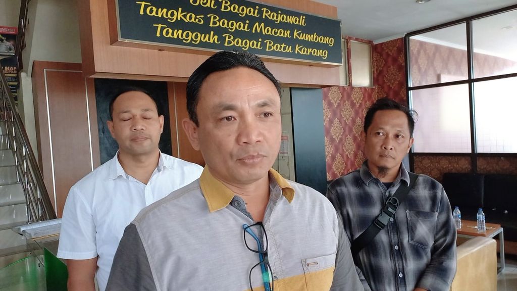 Direktur Reserse Kriminal Umum Polda Jawa Barat Komisaris Besar Surawan.
