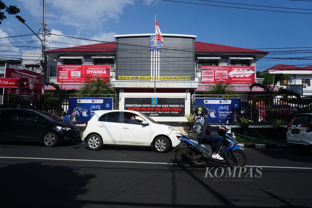 Gedung Kantor Wilayah Kementerian Hukum dan Hak Asasi Manusia (Kanwil Kemenkumham) Sulawesi Utara di Manado, 24 Maret 2023.