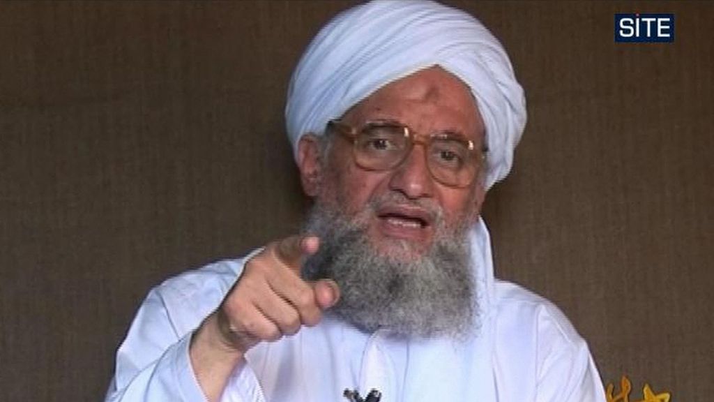 File foto yang dirilis oleh SITE Intelligence Group pada tanggal 4 Oktober 2009 menunjukkan Ayman al-Zawahiri, orang nomor dua Al-Qaeda setelah Osama bin Laden, memberikan pidato. Osama bin Laden tinggal dengan nyaman di sebuah rumah di barat laut Pakistan dekat dengan wakilnya Zawahiri. Pada 30 Juli 2022, ia tewas dalam serangan oleh Amerika Serikat di Kabul