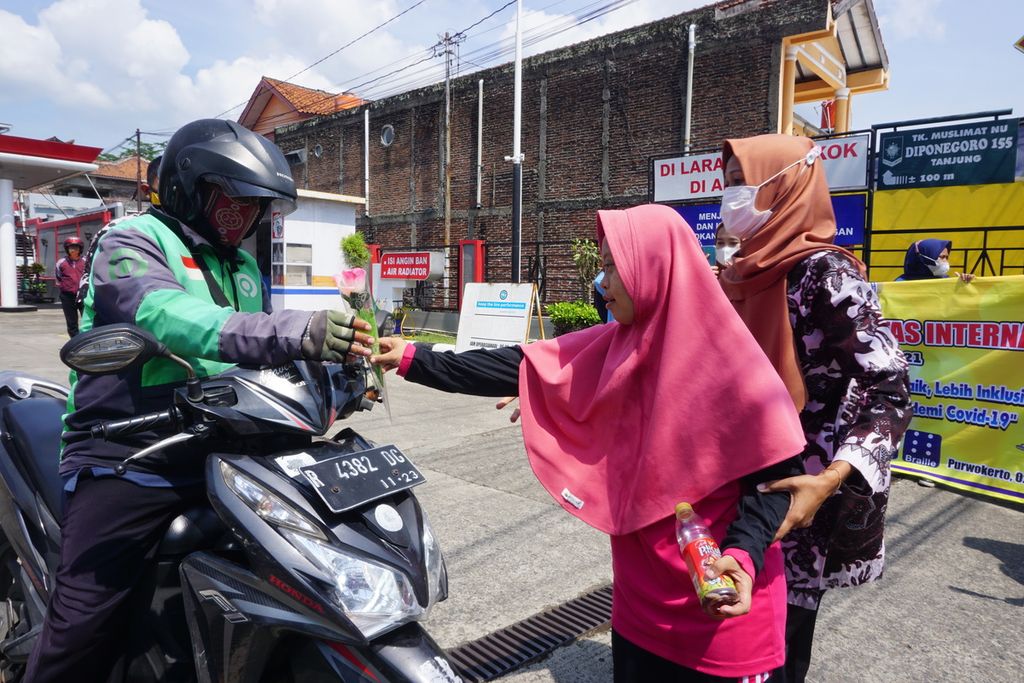 https://cdn-assetd.kompas.id/ECCrDTr6VdOpm3m-X2HZ6z9BJhQ=/1024x683/https%3A%2F%2Fkompas.id%2Fwp-content%2Fuploads%2F2021%2F12%2Fdd38b1c6-b090-48e3-a052-946793d30635_jpg.jpg