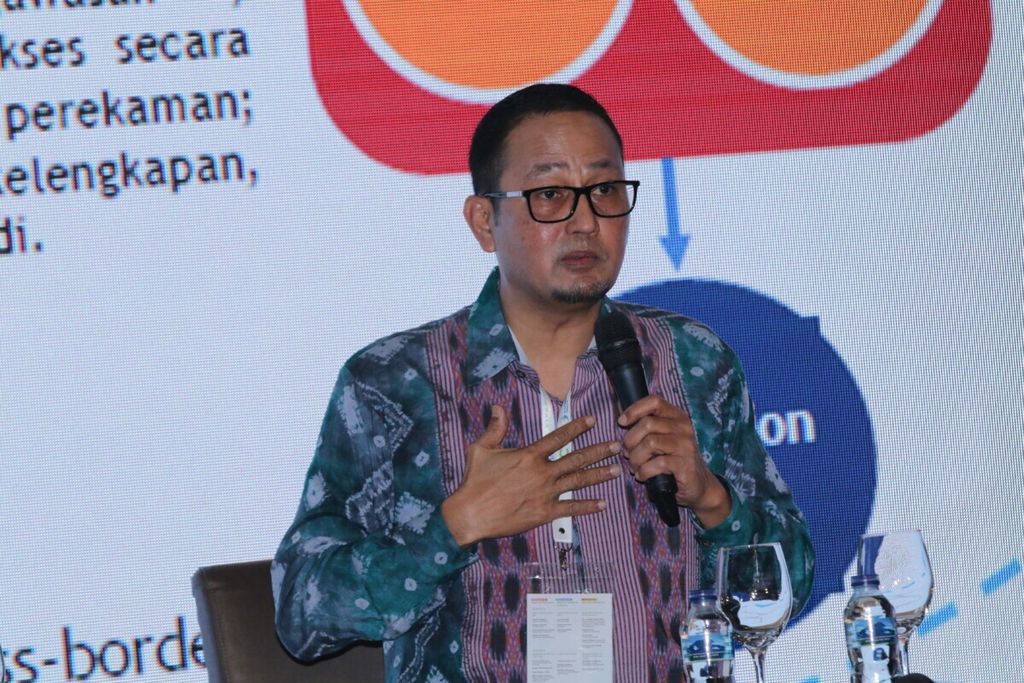 Direktur Jenderal Aplikasi Informatika Kementerian Komunikasi dan Informatika Semuel Abrijani Pangerapan