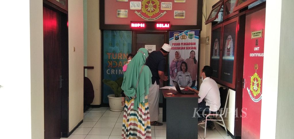 Suasana posko pengaduan kekerasan seksual di Polres Batu, Jawa Timur, Rabu (9/6/2021), sebelum kasus SPI disidangkan.