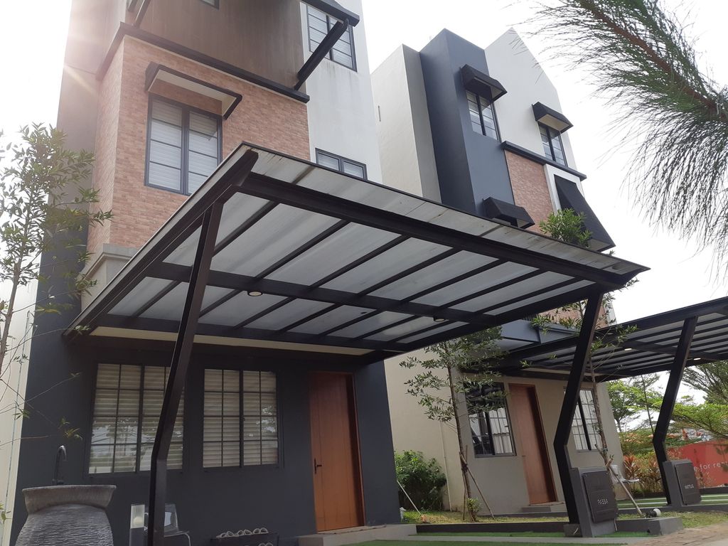 Rumah contoh pada proyek Synthesis Huis, Jakarta Timur, yang menyasar milenial. Rumah berukuran kecil (compact) setinggi tiga lantai dirancang untuk kebutuhan milenial yang praktis.
