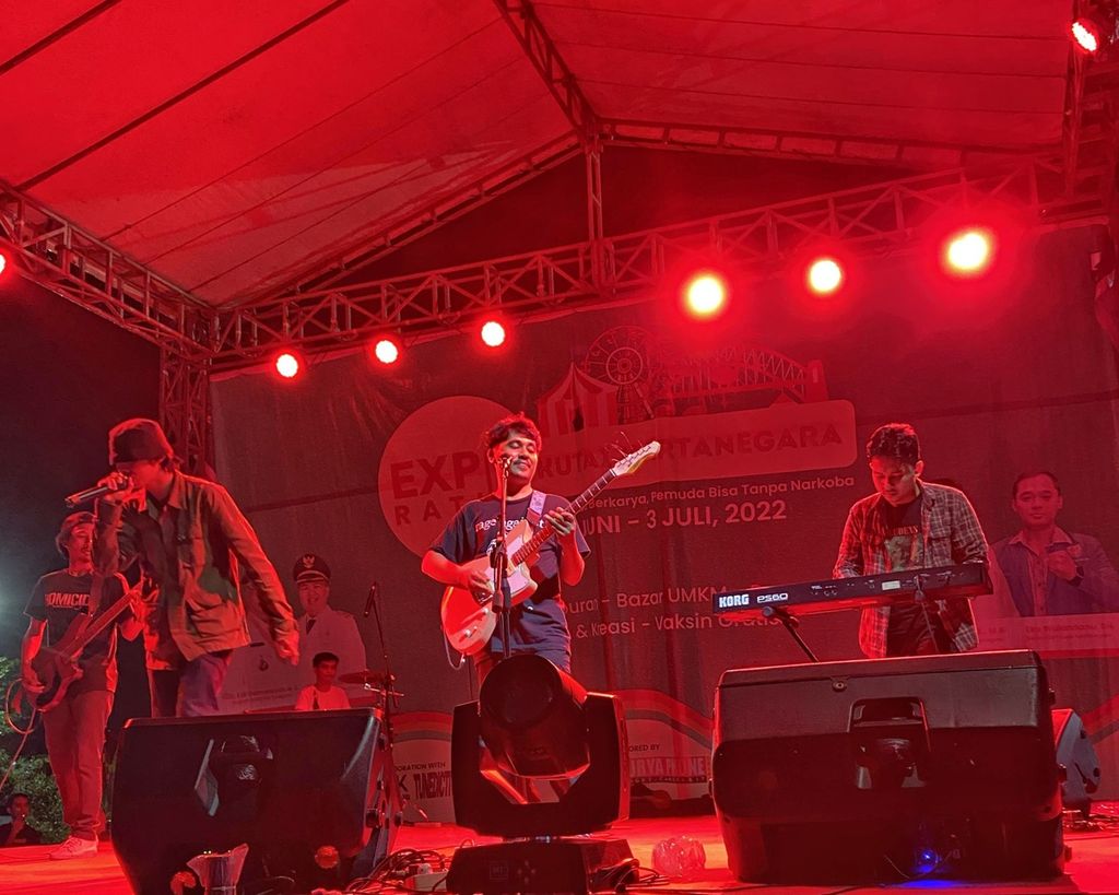 Monkey Mangkir, a band from Balikpapan, performs at an event in Kutai Kartanegara, East Kalimantan, 25 June 2022