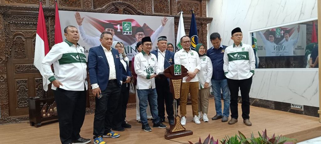 Koalisi Partai Kebangkitan Bangsa (PKB) dan Partai Nasdem mengumumkan tim pemenangan bakal calon presiden Anies Baswedan dan calon wakil presiden Muhaimin Iskandar di DPP PKB, Jakarta, Rabu (13/9/2023) malam. 