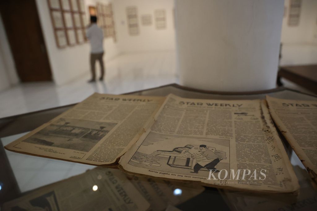Kartun <i>Si A Piao</i> yang dimuat di majalah <i>Star Weekly </i>turut ditampilkan dalam Pameran Gambar Lelucon Goei Kwat Siong: Erica Bercanda Bersama Si A Piao di Bentara Budaya Yogyakarta, Kotabaru, Yogyakarta, Rabu (22/2/2023). <i>Si A Piao</i> terbit tahun 1950-1961 di majalah yang dipimpin oleh PK Ojong tersebut. 