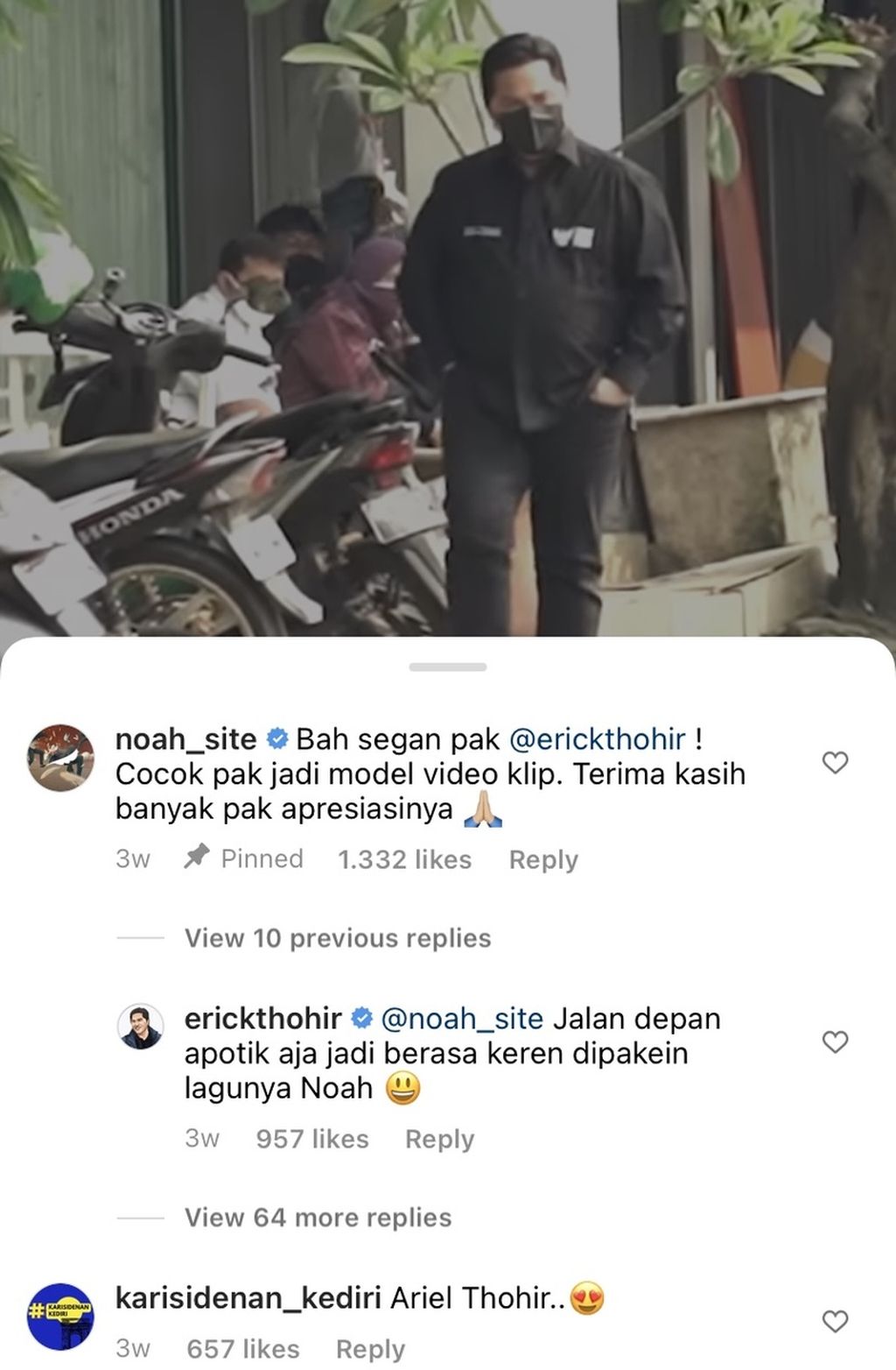 Tangkapan layar akun Instagram @erickthohir yang menampilkan video Menteri BUMN Erick Thohir saat sedang memarodikan video musik grup band Noah yang berjudul Yang Terdalam. Video yang ia unggah diapresiasi oleh grup band Noah melalui kolom komentar.