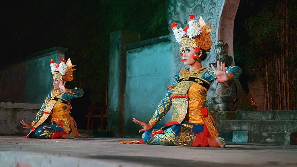 Tari Kidung Legong koreografi Arsa Wijaya, Konseptor Gusti Sudarta.