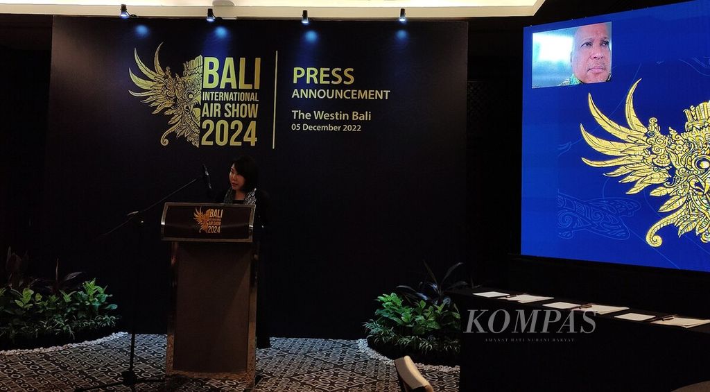 CEO Comexposium Asia Pacific Elaine Chia memberikan sambutannya dalam acara jumpa pers penyelenggaraan Bali International Air Show 2024 di Nusa Dua, Badung, Bali, Senin (5/12/2022).
