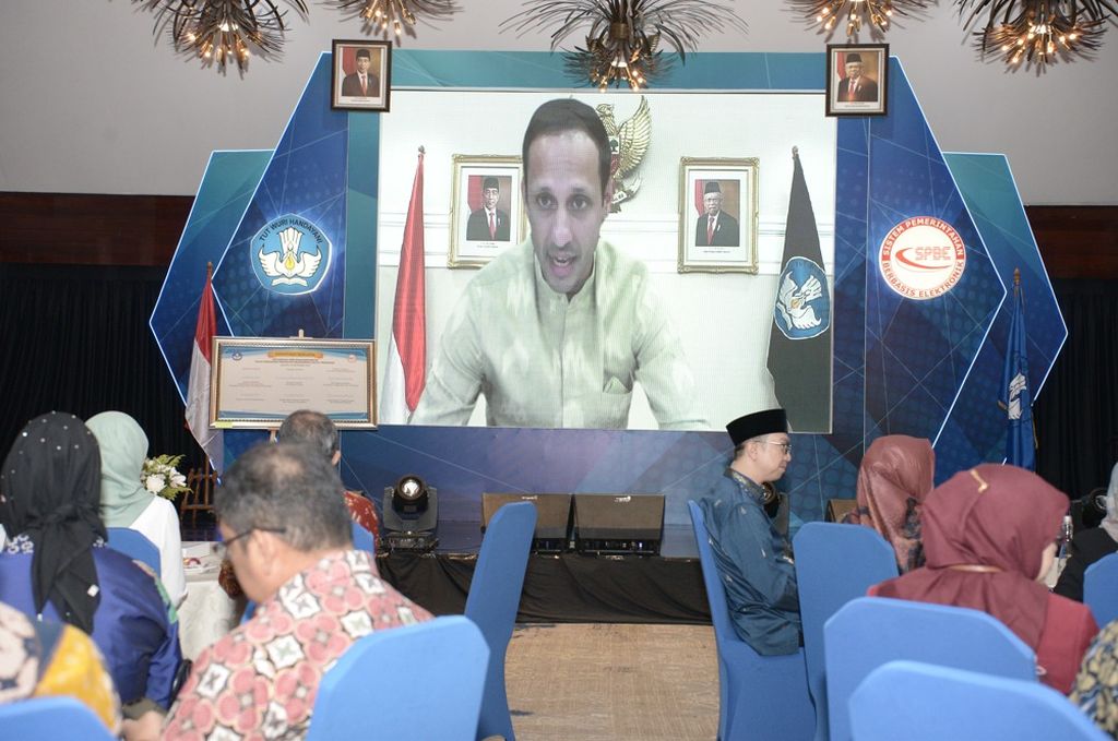 Suasana Rapat Koordinasi Nasional Pengelolaan dan Implementasi Sistem Pemerintahan Berbasis Elektronik (SPBE) dengan tema Mendukung Transformasi Digital Pendidikan melalui Penguatan SPBE di Lingkungan Kemendikbudristek yang berlangsung di Jakarta hingga Rabu (15/11/2023),