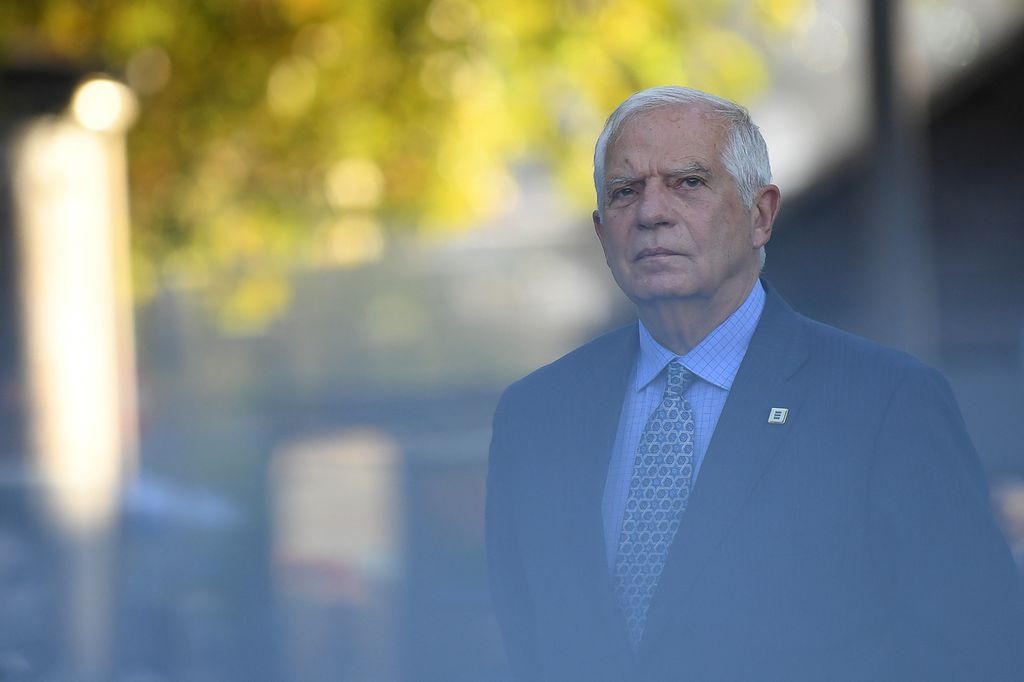Kepala Kebijakan Luar Negeri Uni Eropa Josep Borrell saat menghadiri KTT Komunitas Politik Eropa di Granada, Spanyol, 6 Oktober 2023. Borrell tiba di China, Kamis (12/10/2023), untuk membahas relasi kedua pihak. 