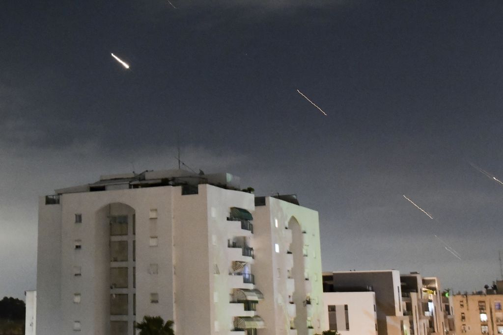 Israel's Iron Dome air defense system intercepts a missile fired from Iran (14/42024). The Israeli military said Iran fired more than 100 bomb-carrying drones towards Israel. A few hours later Iran launched a ballistic missile.