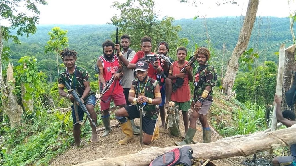 Personel Organisasi Papua Merdeka Wilayah IV Sorong.