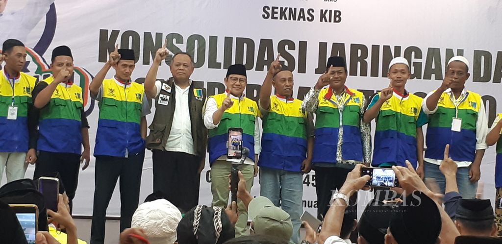 Cawapres Abdul Muhaimin Iskandar di acara Konsolidasi Jaringan dan Sumber Daya TPE-S 50 Jatim di Surabaya, Jumat (12/1/2024). 
