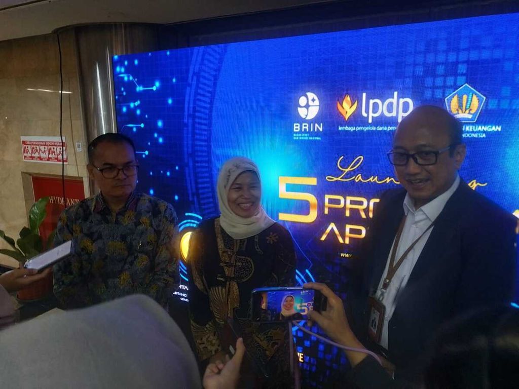 Acara Peluncuran Lima Program Apresiasi Talenta Riset dan Inovasi 2023 di Auditorium Gedung BJ Habibie, Jakarta, Senin (19/6/2023).