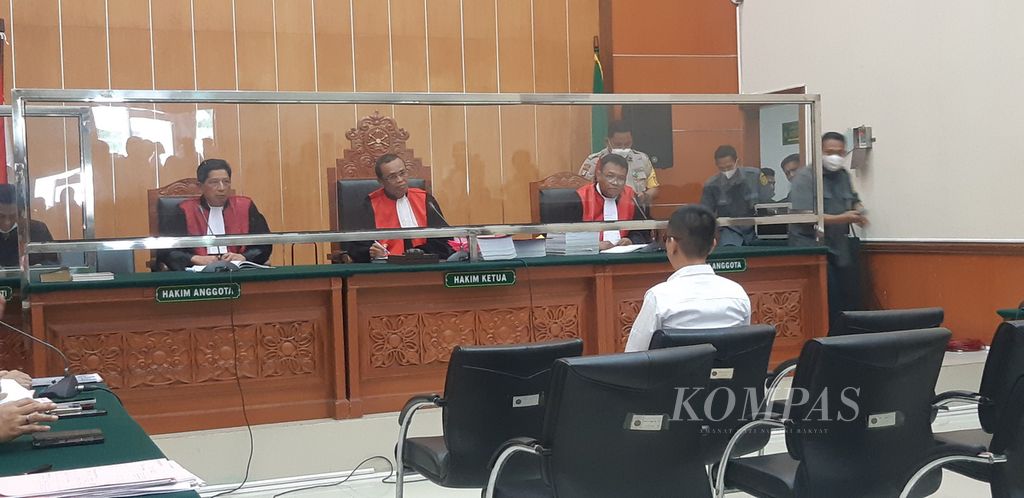 Sidang dakwaan terhadap Ajun Komisaris Besar Dody Prawiranegara terkait kasus peredaran narkoba di Pengadilan Negeri Jakarta Barat, Rabu (1/2/2023).