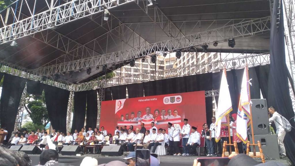 Peringatan Sembilan Tahun Undang-Undang Nomor 6 Tahun 2014 tentang Desa di Gelora Bung Karno, Jakarta, Minggu (19/3/2023). 