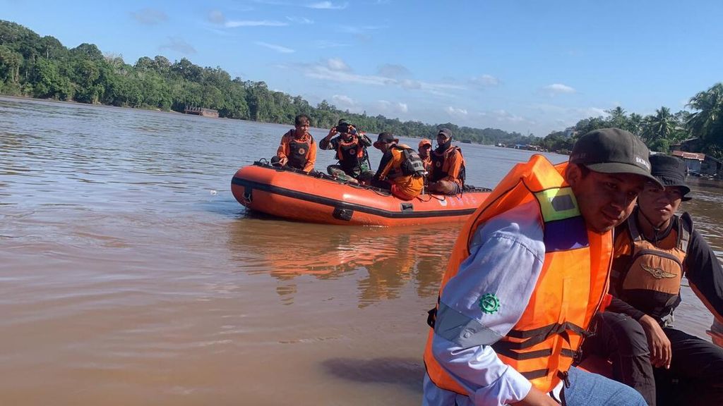 Tim gabungan melakukan pencarian terakhir sebelum operasi itu ditutup pada Kamis (4/4/2024). Pada Jumat (5/4/2024) pagi, operasi pun resmi dihentikan.