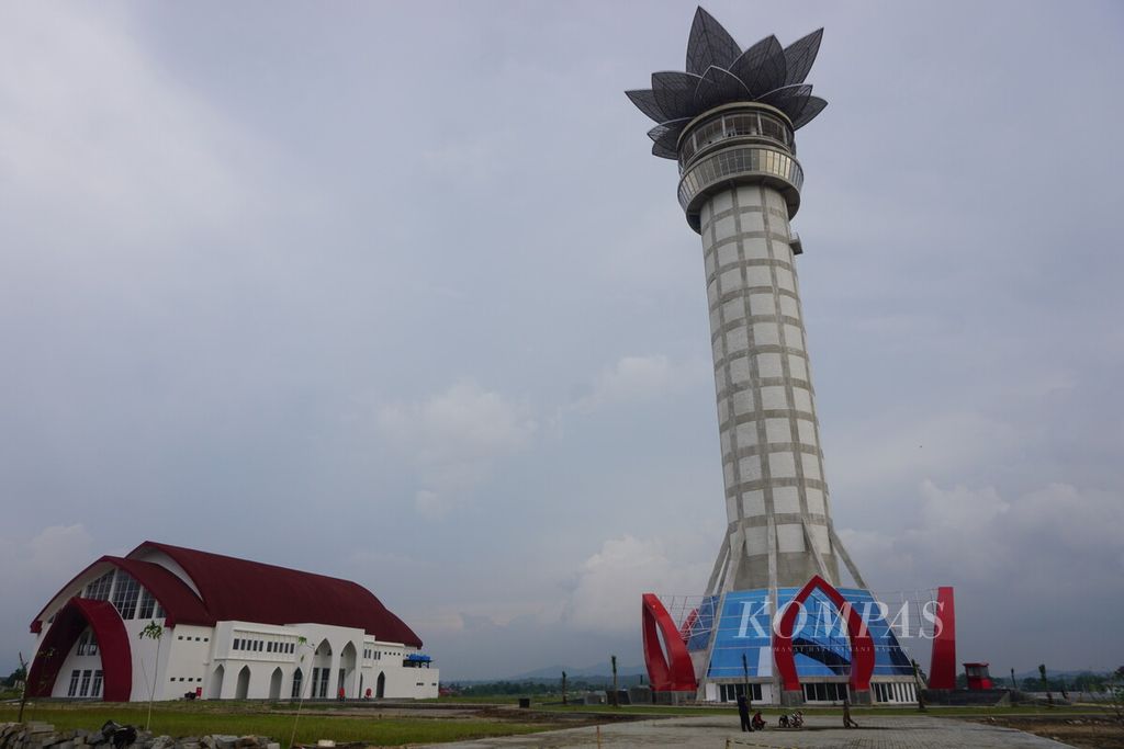 Menara Pandang Teratai, Purwokerto, Banyumas, Jawa Tengah, Selasa (26/4/2022).