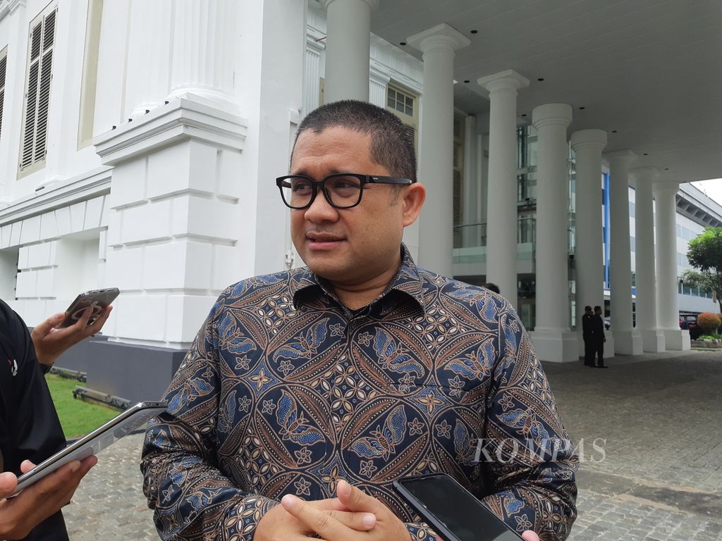 Head of the Fiscal Policy Agency, Ministry of Finance, Febrio Kacaribu at the AA Maramis Building, Ministry of Finance, Thursday (25/4/2024).