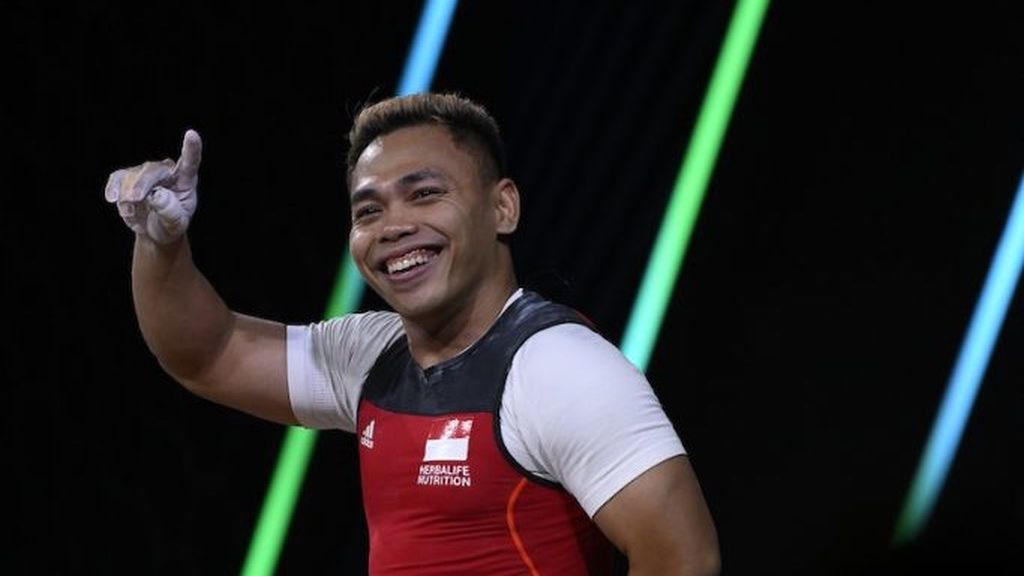 Lifter Indonesia, Eko Yuli Irawan, meraih dua medali perak dalam Kejuaraan Dunia Angkat Besi 2023 di Riyadh, Arab Saudi. 