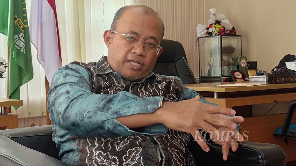 Ketua Umum Pengurus Besar Ikatan Dokter Indonesia Mohammad Adib Khumaidi