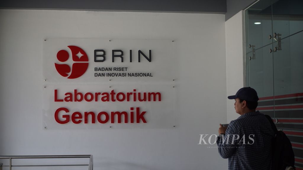 Laboratorium Genomik di Kawasan Sains dan Teknologi (KST) Soekarno, Cibinong, Bogor, Jawa Barat, Rabu (5/7/2023). 