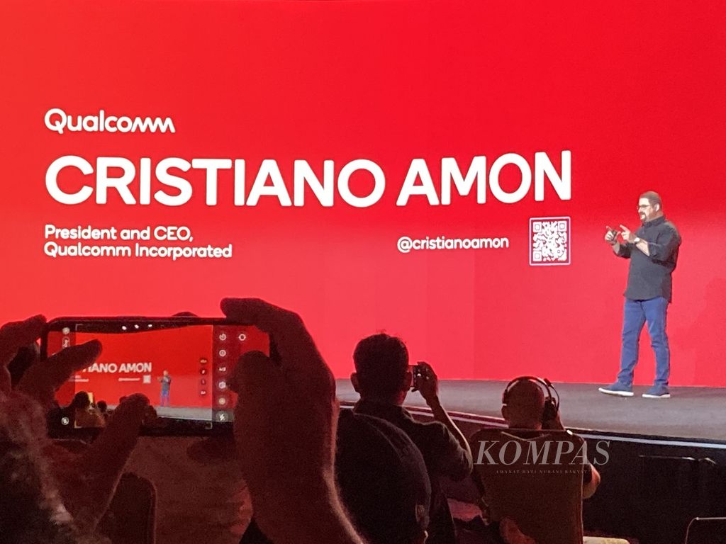 CEO Cristiano Amon berbicara dalam acara Snapdragon Summit 2022 di Maui, Hawaii, Selasa (15/11/2022). Dalam acara itu, Qualcomm meluncurkan cip terbarunya untuk perangkat Android papan atas, Snapdragon 8 Gen 2.