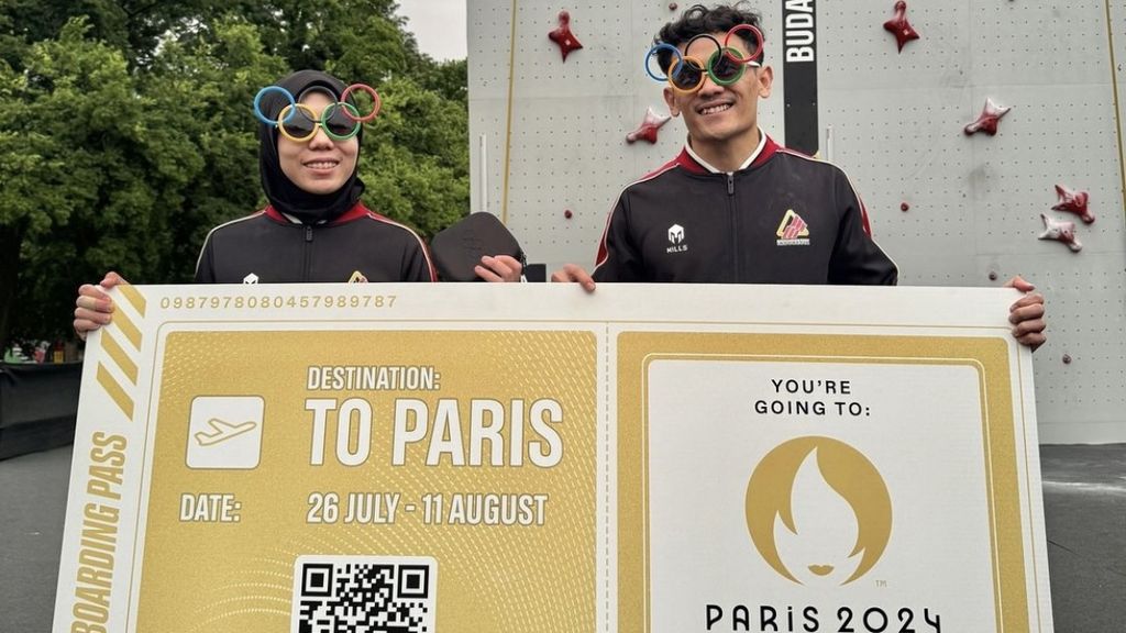 Pemanjat tebing nomor <i>speed</i> Indonesia, Rajiah Sallsabillah (kiri) dan Veddriq Leonardo, memastikan kelolosan ke Olimpiade Paris 2024 pada seri kualifikasi Olimpiade di Budapest, Hongaria, Minggu (23/6/2024) dini hari WIB. Mereka lolos setelah konsisten naik podium bukan hanya di Budapest, melainkan juga seri kualifikasi pertama di Shanghai, China, Mei.