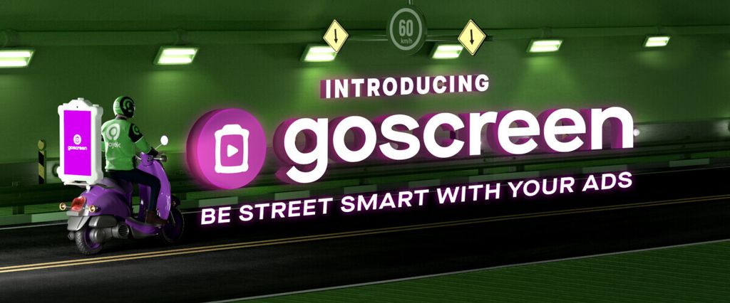 GoScreen merupakan inovasi iklan luar ruang digital dari Gojek, yang menggabungkan kemampuan media digital dengan jangkauan luas iklan luar ruang. GoScreen menawarkan fitur penargetan lokasi dan waktu, kalkulator pengukuran impresi secara <i>real time</i>, serta analisis pemutar iklan langsung.