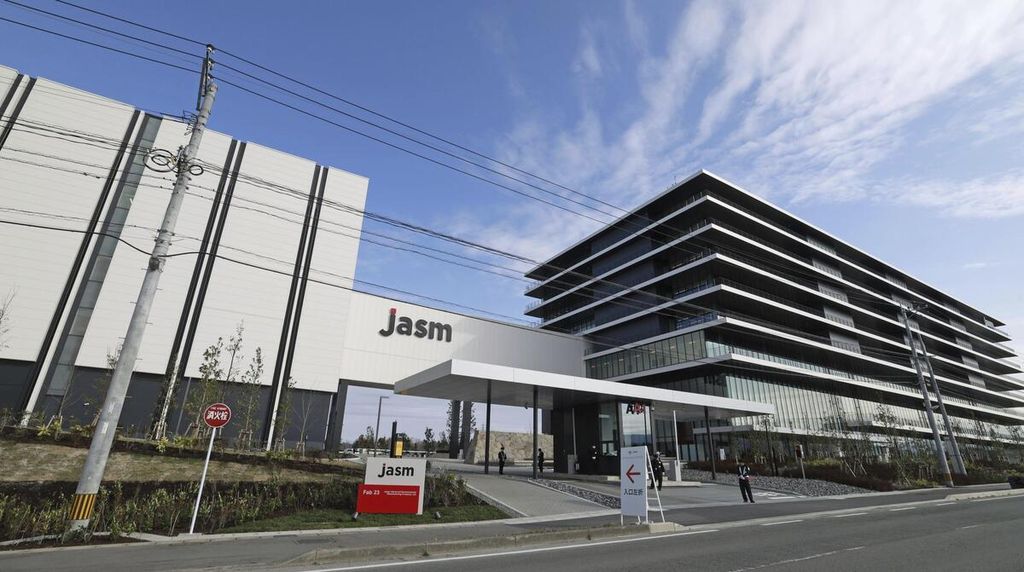 Pabrik semikonduktor baru milik TSMC di Kumamoto, Jepang diresmikan pada Sabtu (24/2/2024).