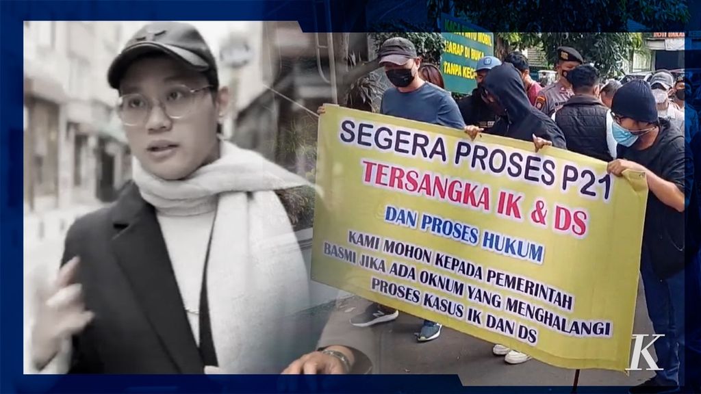 Puluhan korban investasi bodong Binomo berunjuk rasa di Gedung Kejaksaan Agung, Jakarta, Jumat (21/6/2022). 