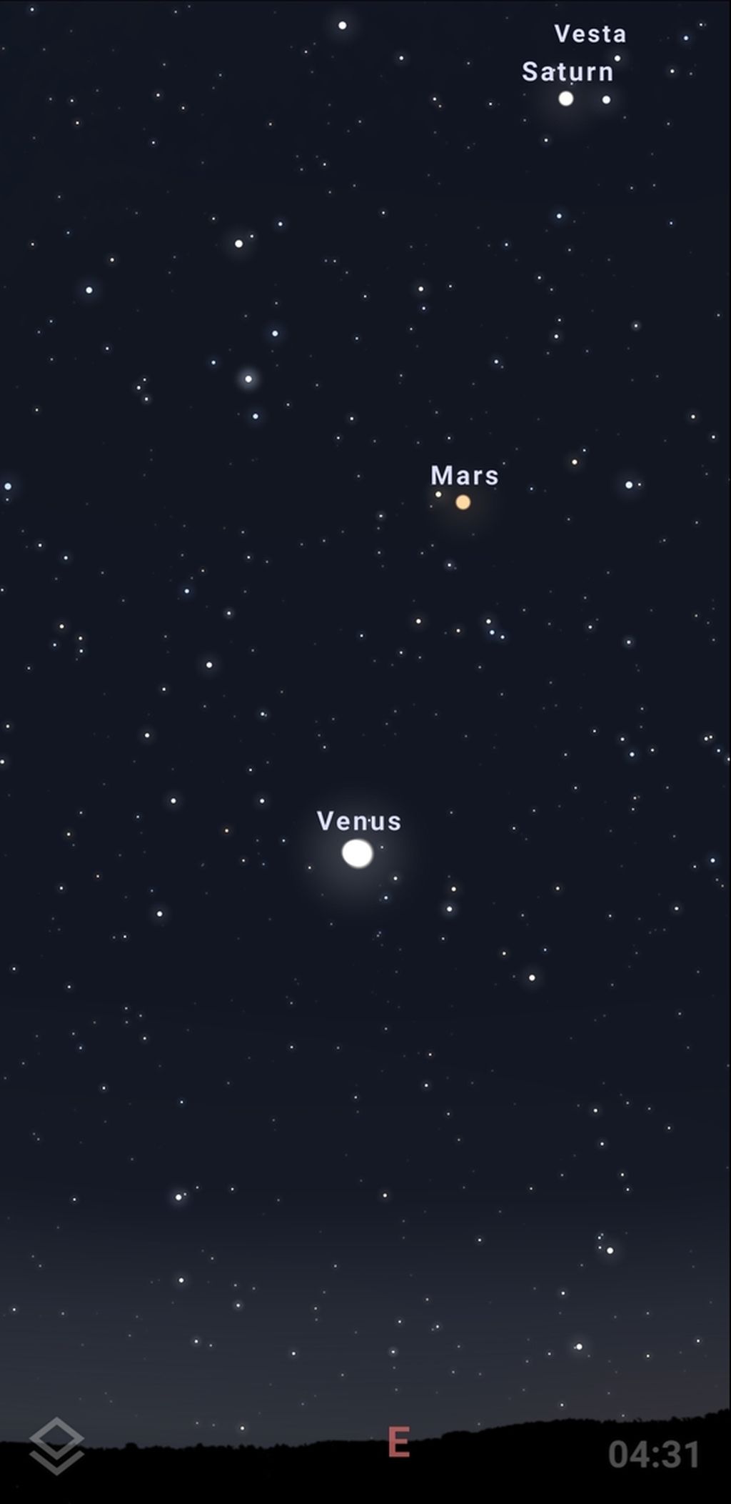 Pemandangan langit arah timur dari Tulungagung, Jawa Timur, Minggu (1/5/2022), yang diambil menggunakan peranti Stellarium. Dilihat dengan mata telanjang, saat itu Venus bersinar terang, kuning berkilauan karena sedang terjadi konjungsi dengan Jupiter. Konjungsi atau kedekatan antara Venus dan Jupiter itu membuat cahaya kedua planet seolah terlihat menyatu.
