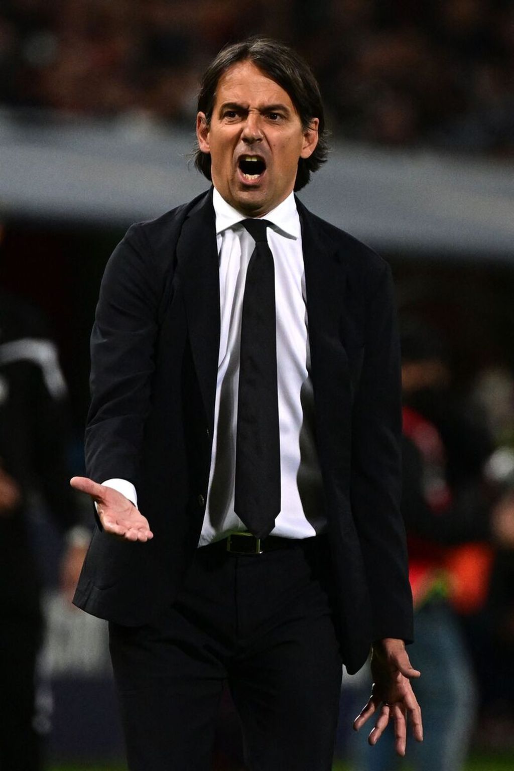 Reaksi pelatih Inter Milan Simone Inzaghi pada laga Liga Italia Serie A antara Bologna dan Inter Milan di Stadion Renato Dall'Ara, Bologna, Kamis (28/4/2022) dini hari WIB.