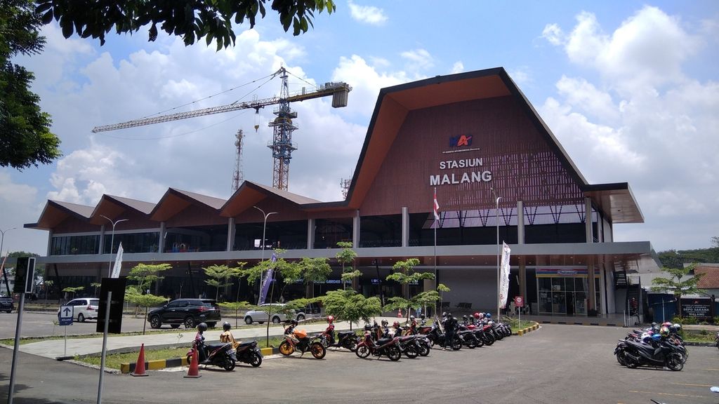 Suasana gedung baru di Stasiun Malang, Jawa Timur, Selasa (2/11/2021). 