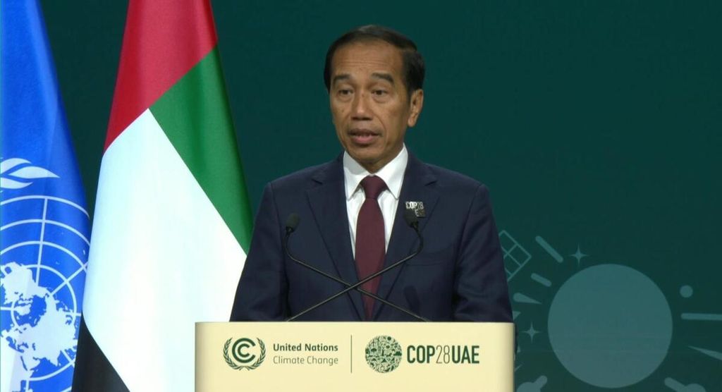 Presiden Joko Widodo dalam pidato pembukaan agenda World Climate Action Summit di Konferensi Para Pihak tentang Perubahan Iklim Ke-28 (COP28) di Dubai, Jumat (1/12/2023).