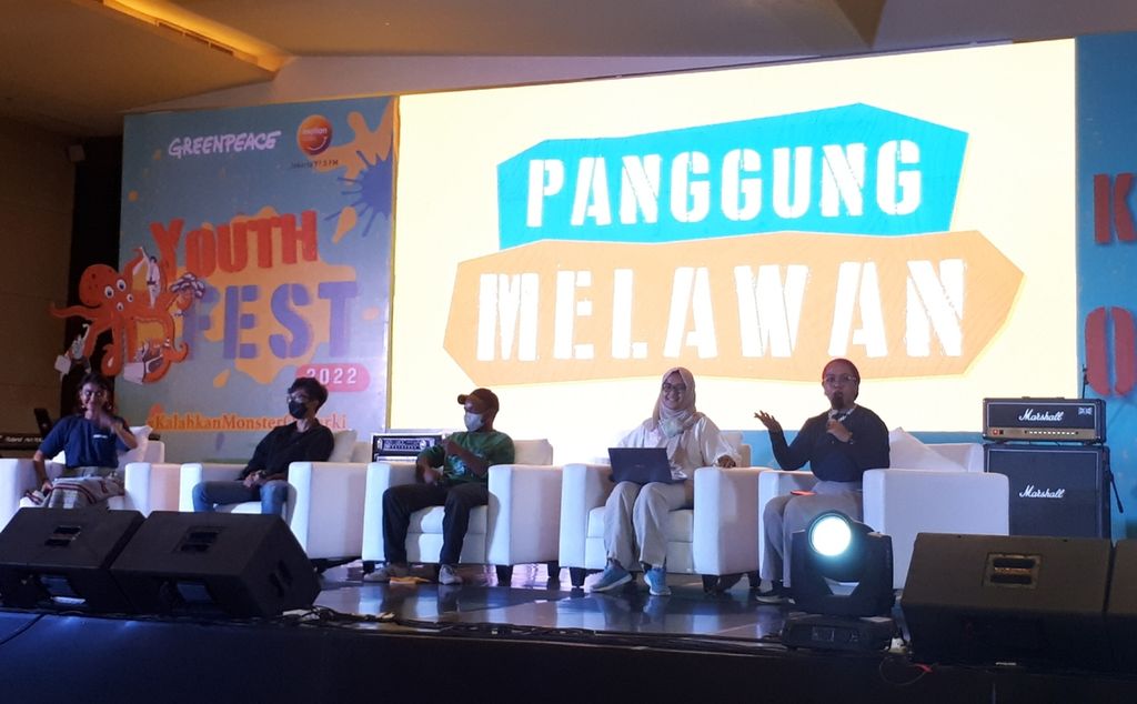 Acara bincang-bincang dan konferensi pers Youth Festival Greenpeace Indonesia 2022 di Kuningan, Jakarta, Jumat (28/10/2022).
