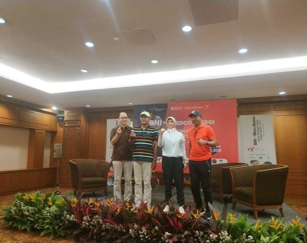 Suasana konferensi pers setelah turnamen ITF Men's World Tennis Tour M25 bertajuk "BNI-Medco Energi International Tennis" di Hotel Sultan Jakarta, Minggu (16/4/2023).