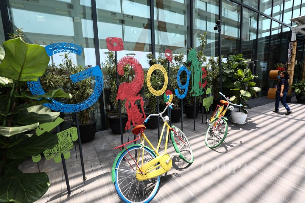Dekorasi di kantor Google Indonesia, di Jakarta, Oktober 2019. 