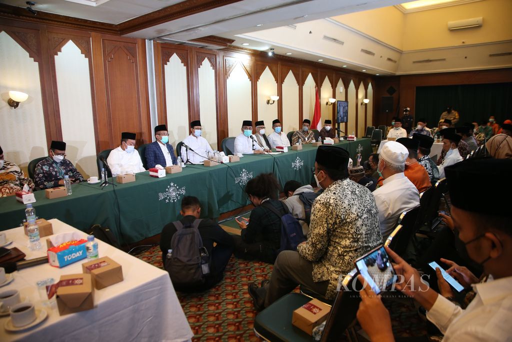 Suasana pengumuman pengurus besar Nahdlatul Ulama (PBNU) 2022-2027 di kantor PBNU, Jakarta, Rabu (12/1/2022). Kepengurusan PBNU masa khidmat 2022-2027 lebih gemuk dari biasanya yang mencapai 200 orang. 