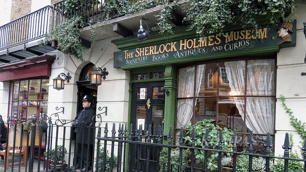 Museum Sherlock Holmes difoto pada Minggu (5/11/2017).