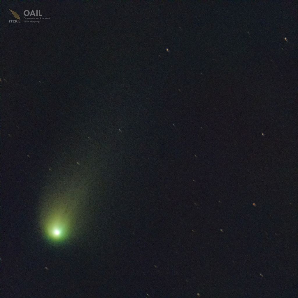 The image of the "devil" comet 12P/Pons-Brooks, captured by Aditya A Yusuf from the Sumatera Lampung Institute of Technology Astronomical Observatory Center (OAIL) on Monday, April 15, 2024 at 6:45-7:00 PM WIB using robotic telescope assistance. The comet will reach its closest distance to the sun on Sunday (21/4/2024).