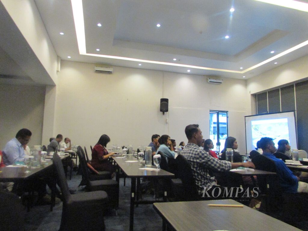 Sebagian peserta <i>workshop </i>peningkatan kompetensi Undana di Kupang, Senin (16/10/2023).